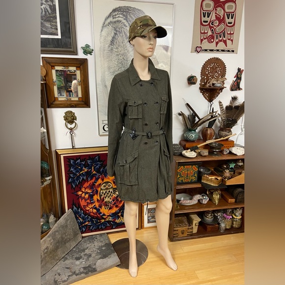 Dark Green Military Style Button Down Jacket - Picture 11 of 12